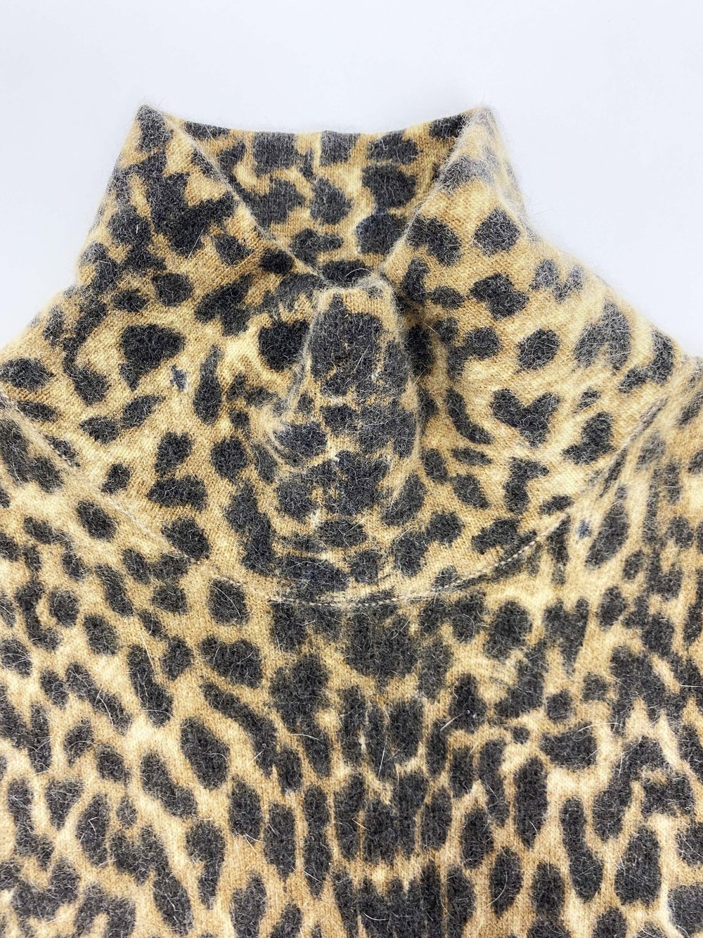 トップス 00s y2k archive galliano angora knit John Galliano F/W 2002 leopard print angora sweater — JAMES VELORIA
